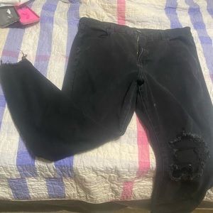 American Eagle womens size 18 distressed jeans skinny